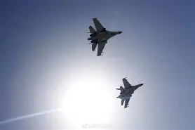 爱游戏体育官方入口-刀塔焦点战：星辰联盟对战东风战神，血洗全场，现场掌声雷动(星辰捧月东风吹)