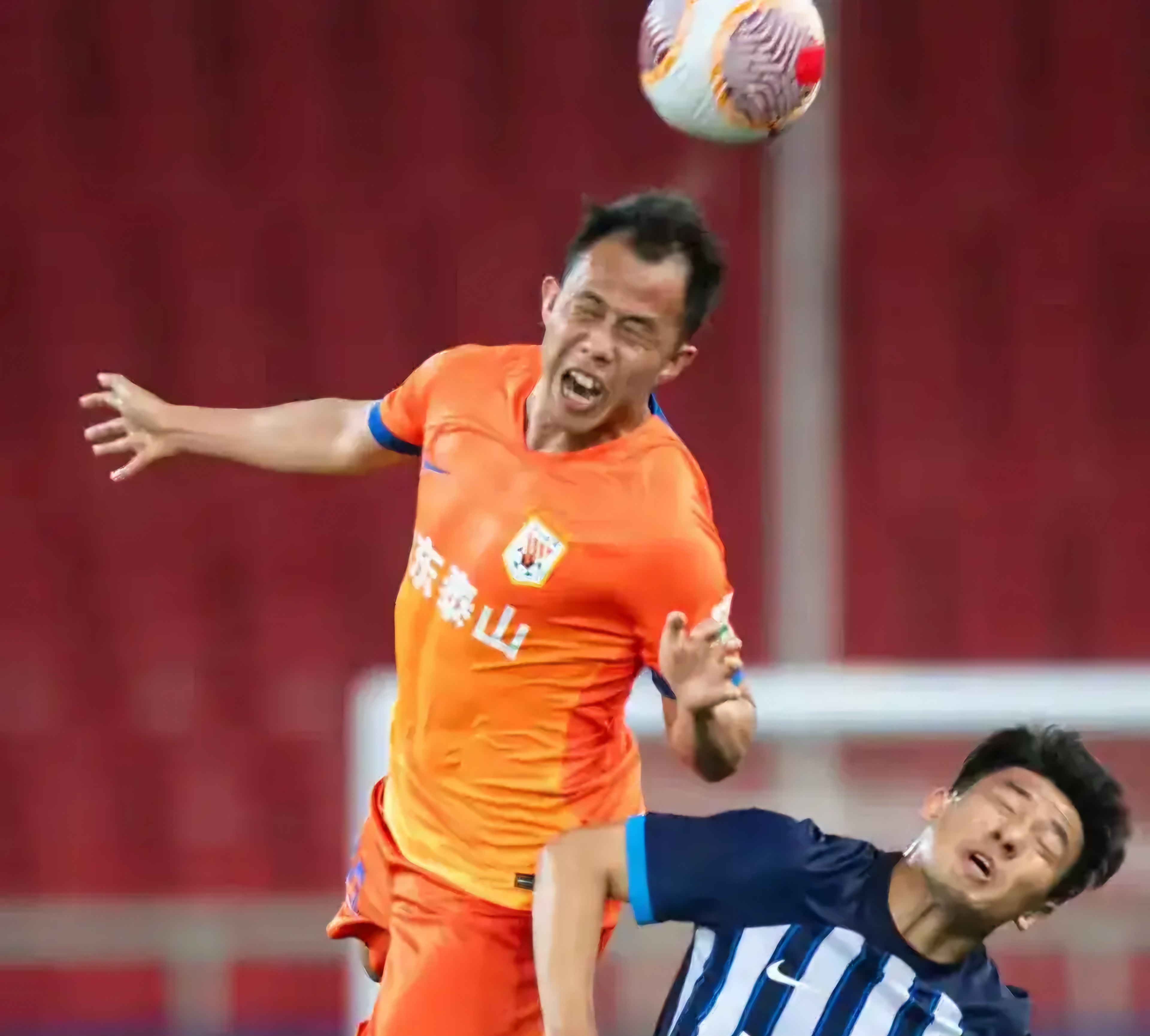 东亚杯-黄政宇首球国足两中门框1-0中国香港获季军的简单介绍