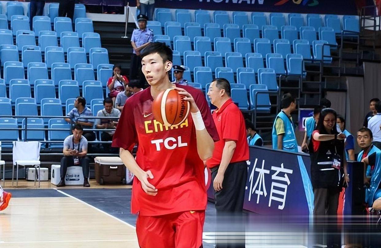 周琦15+9首钢胜深圳郭艾伦40分广州不敌北控(周琦加盟nbl 郭艾伦回复为你高兴)